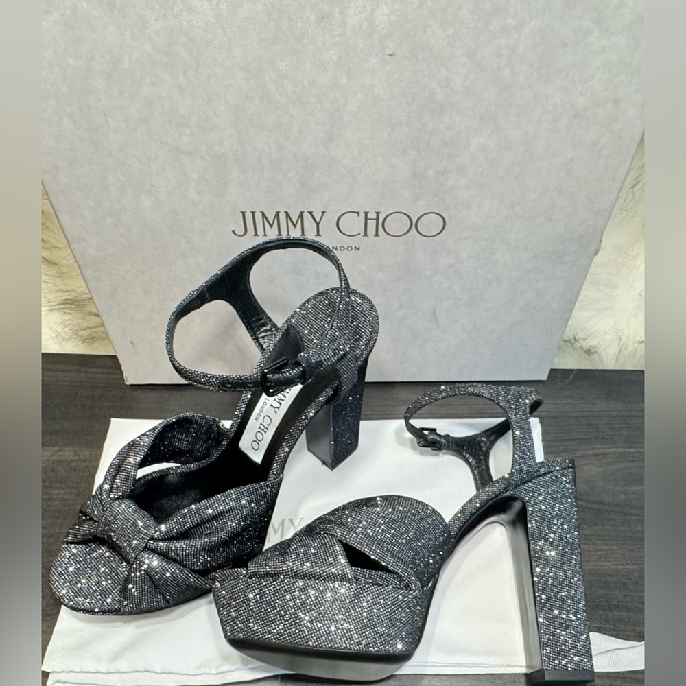 JIMMY CHOO | PRICE FIRM💲💥
Heloise Glitter Knot Platform heel
Women’s size EU 39